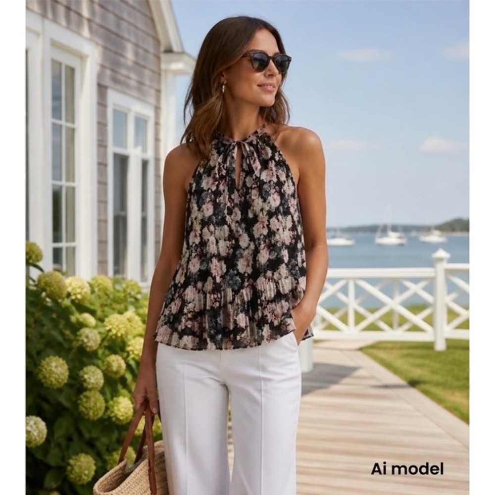 Leith Women Black Floral Sleeveless Blouse With Micro Pleating Size S‎